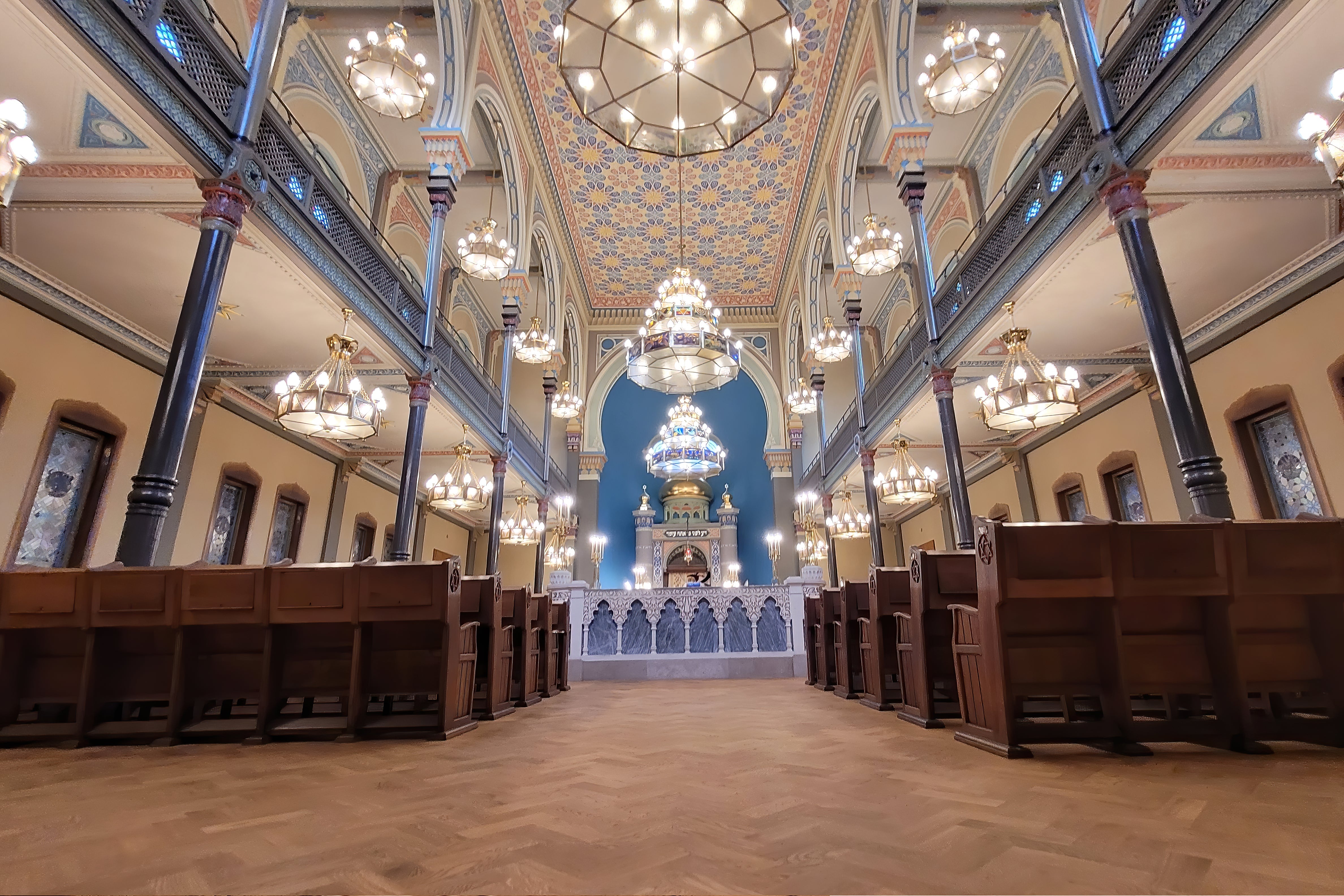 Traitement des planchers en pin