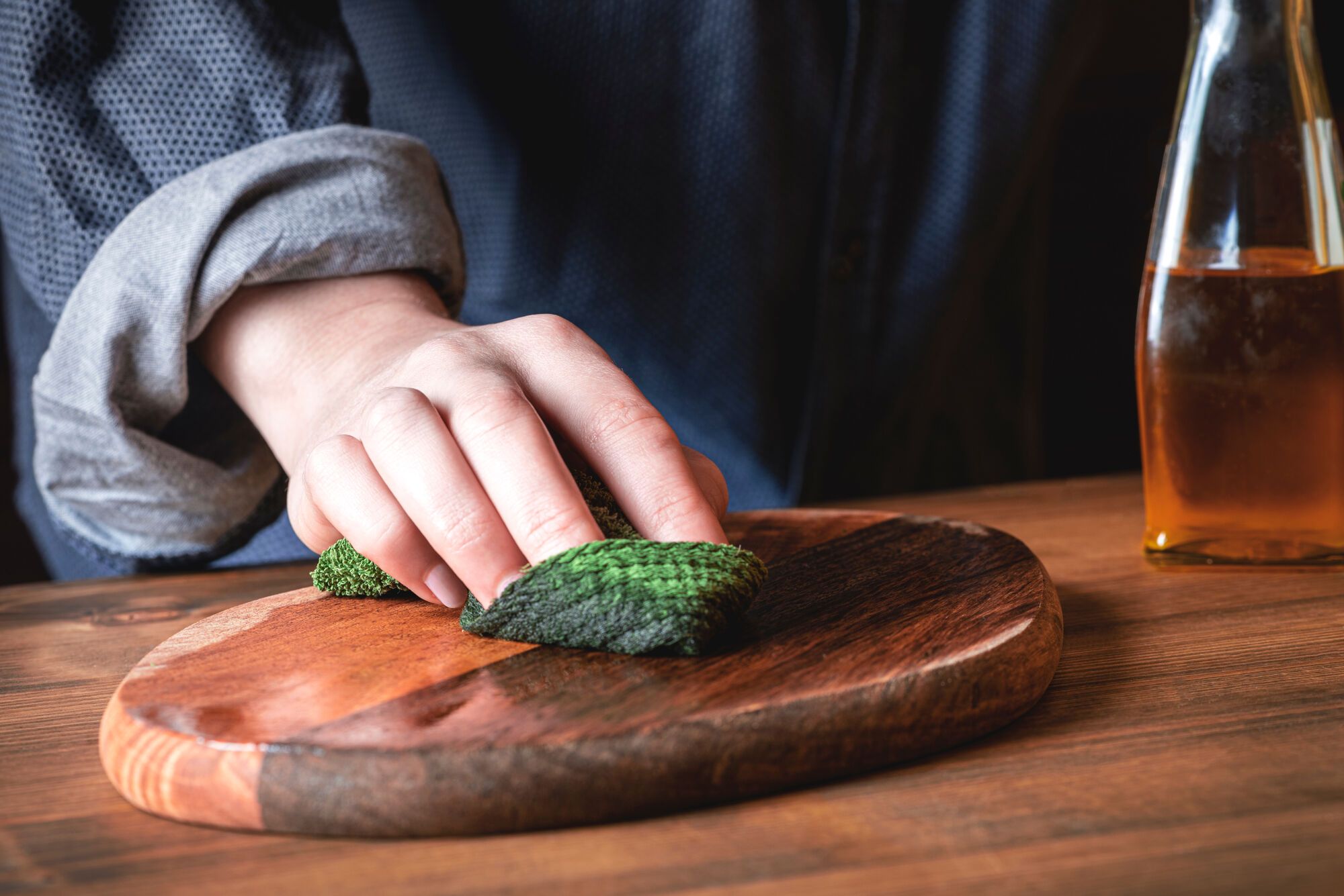 Traitement des terrasses en bois de mélèze